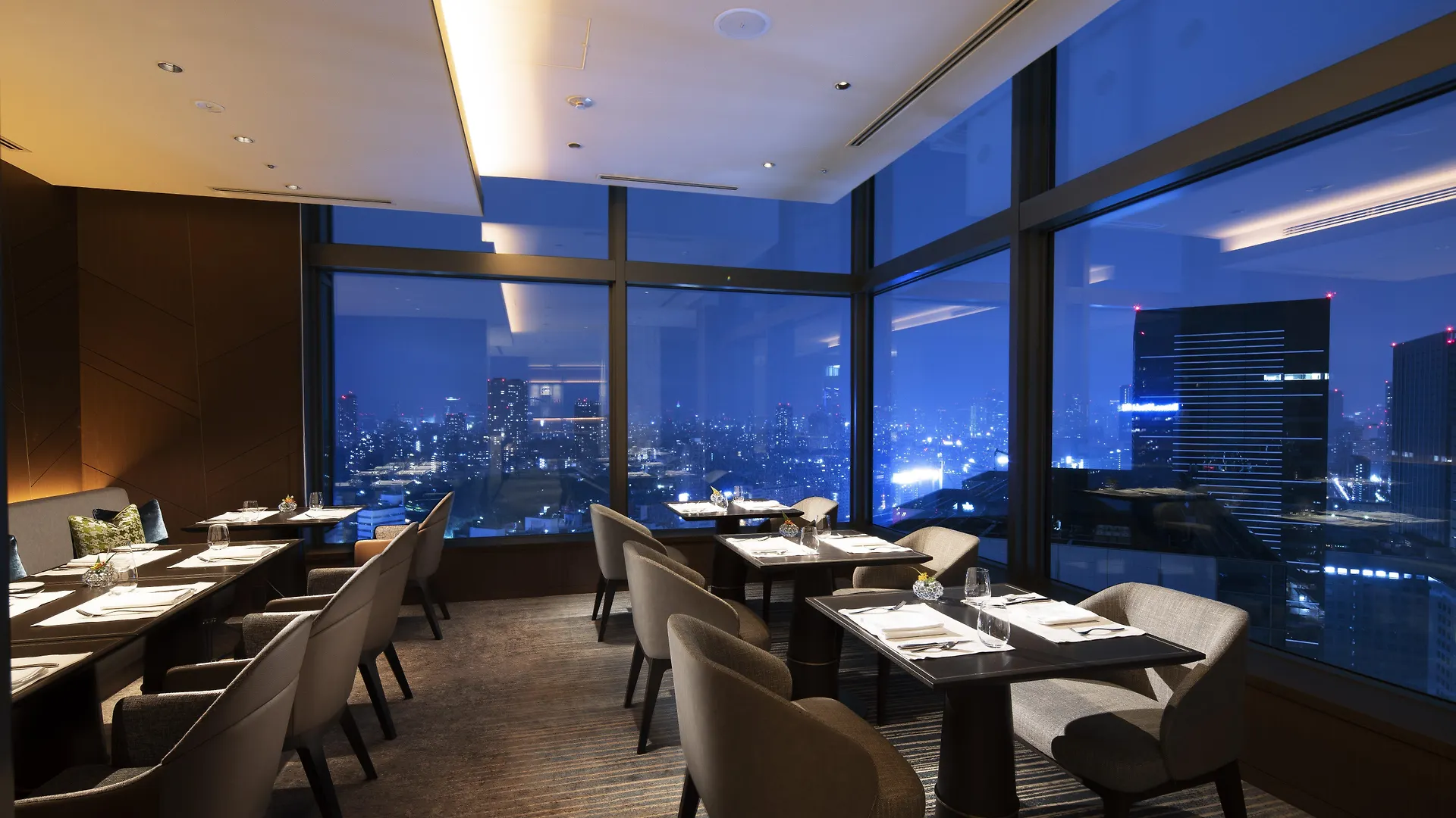 *****  Hotel The Strings By Intercontinental, Tokyo By Ihg Japonsko